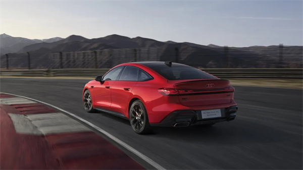 全新上汽奥迪A5L Sportback正式上市，限时臻享价25.99万元起